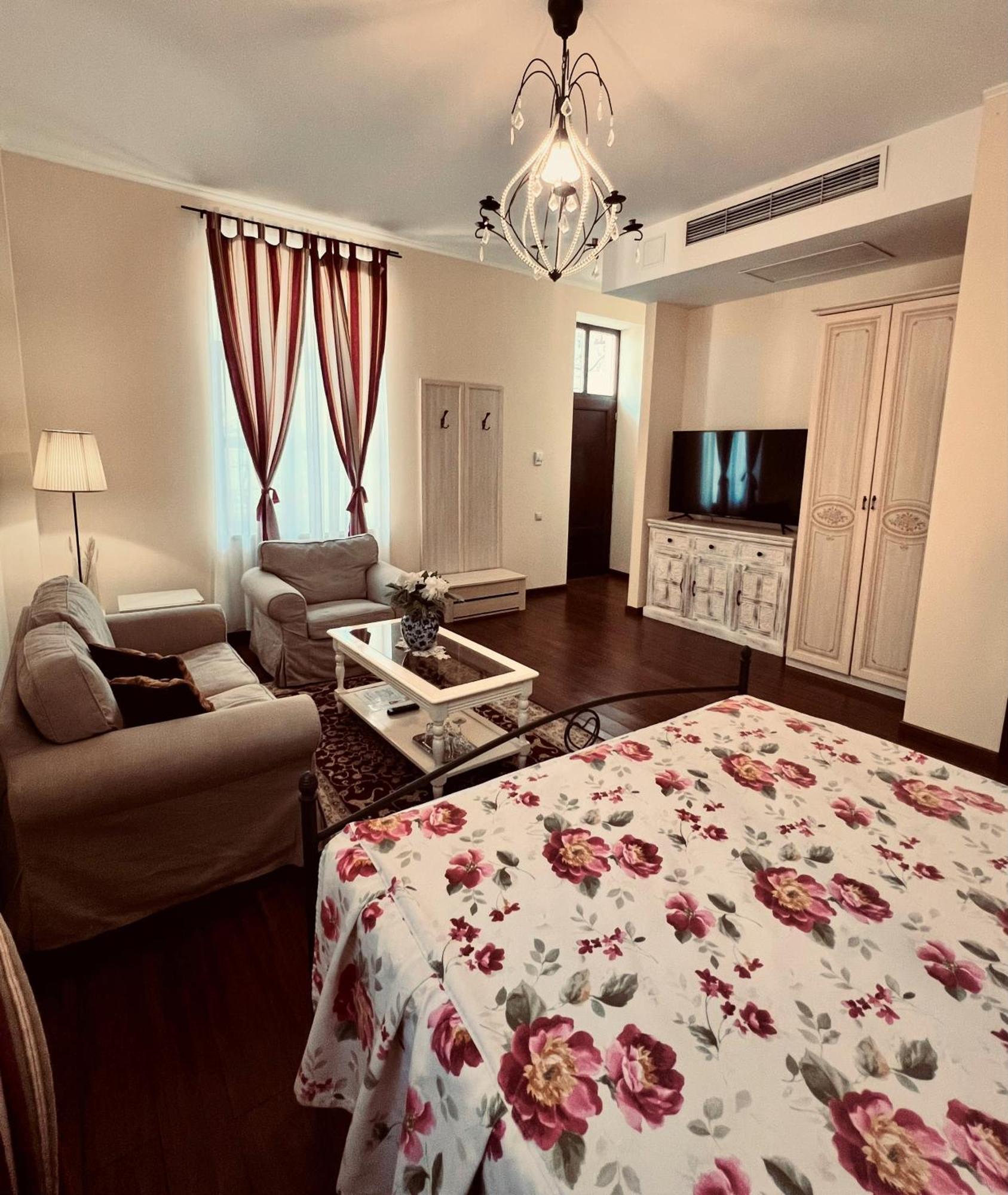 Park Villa - Boutique Hotel Тімішоара Екстер'єр фото